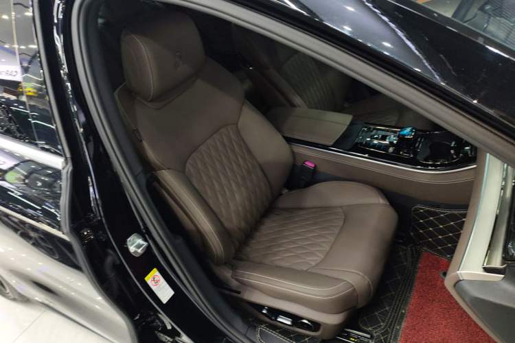 Used BYD Han 2022 EV Genesis Edition 715KM Front-Wheel-Drive Prestige Model