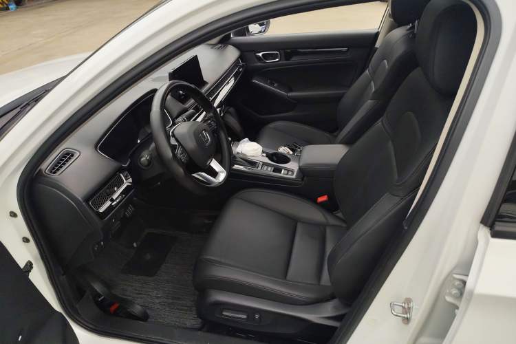 Used Honda Integra 2022 240TURBO CVT Phantom Night Luxury Edition Left Front Seat