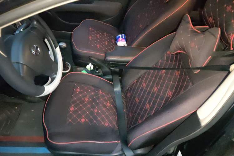 Used Nissan Sylphy 2016 Classic 1.6XE Manual Leading Edition Left Front Seat