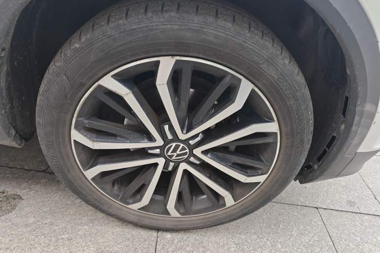 Used Volkswagen T-ROC 2022 280TSI DSG Two-Wheel Drive Comfort PLUS
