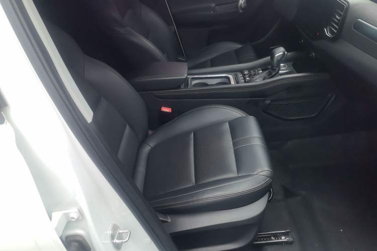 Used Chery Tiggo 5x 2019 HERO 1.5L CVT Luxury Edition Right Front Seat