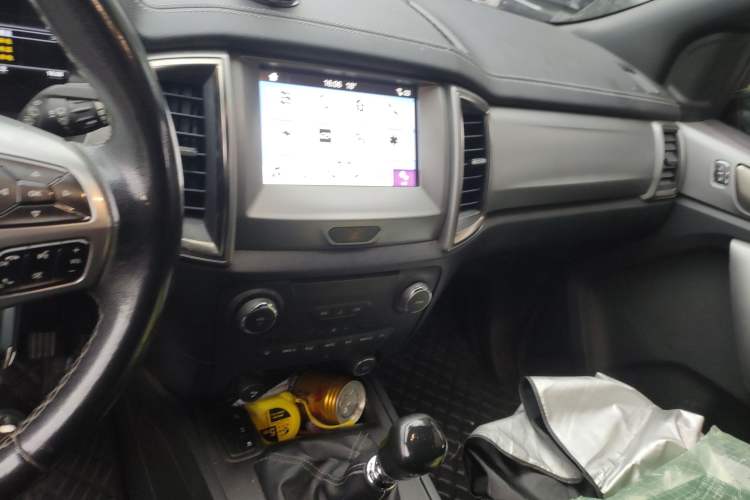 Used Ford Everest 2017 2.2T Diesel Manual 4x4 Luxury Edition 5 Seats