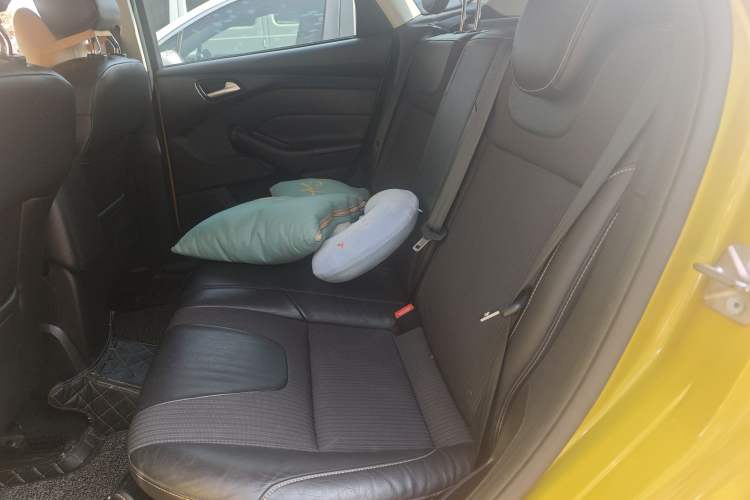 Used Ford Focus 2012 Hatchback 1.6L Automatic Fashion Edition Left Rear Seat