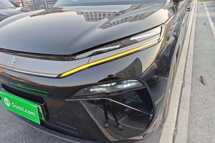 Used BYD Tang L 2025 DM 215KM LiDAR Flagship Model