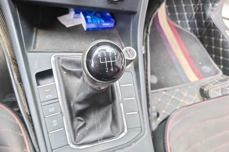 Used Volkswagen Bora 2019 1.5L Manual Fashion Edition