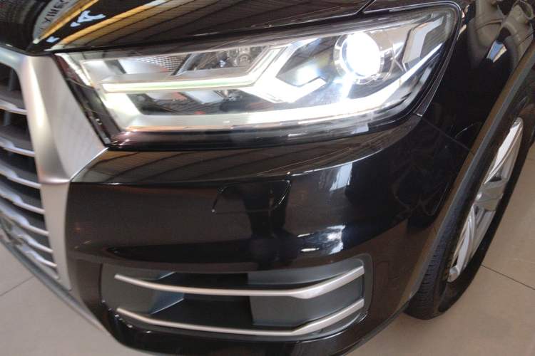 Used Audi Q7 2016 3.0 TFSI parallel import
