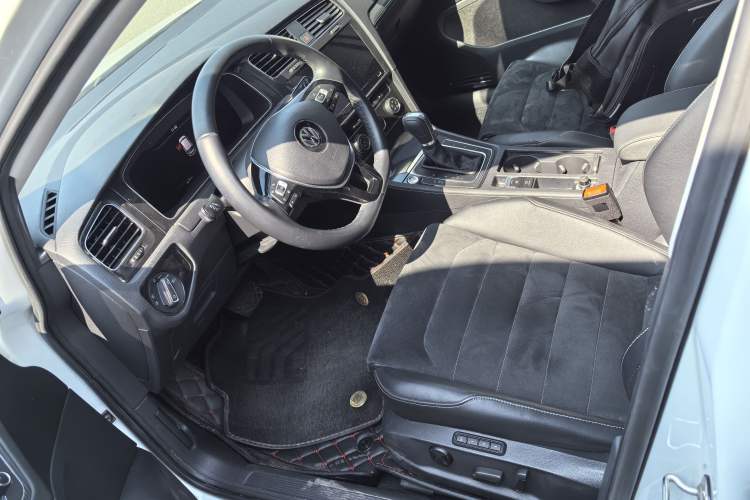 Used Volkswagen Golf 2020 280TSI DSG Luxury Edition