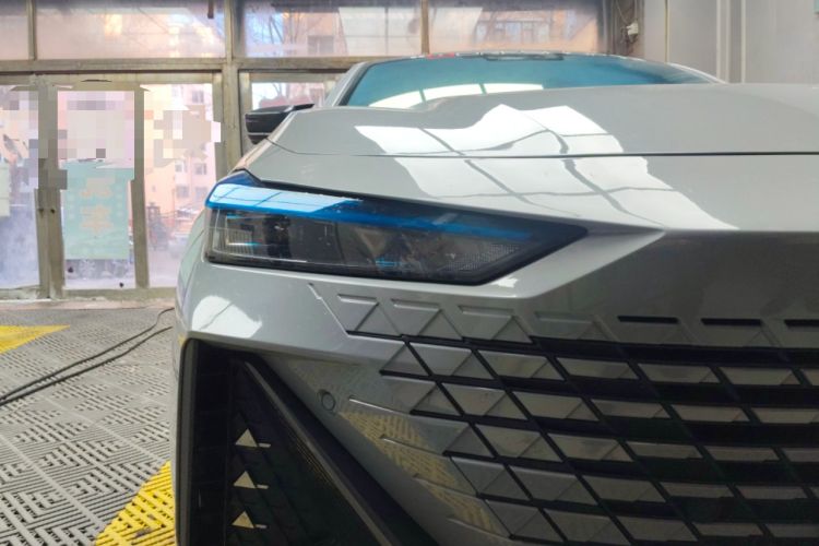 Used Changan UNI-V iDD 2023 ZhiDian iDD 1.5T 113km ZhiKu Model