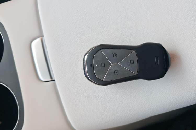 Used XPeng G6 2023 580 Long-Range Pro