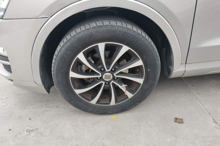 Used Zotye SR7 2016 1.5T Manual Cube Heart Edition China V Standard
