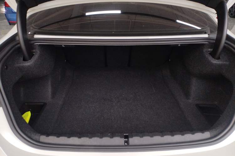 Used BMW 4 Series 2021 Restyled 425i M Sport Night Edition Trunk