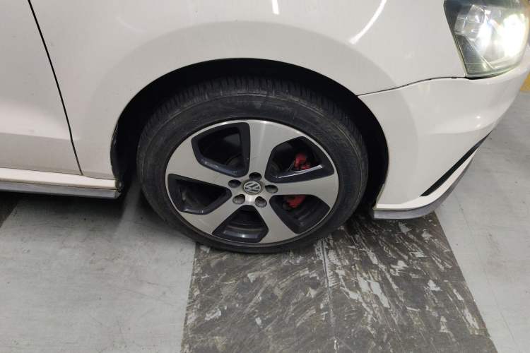 Used Volkswagen Polo 2015 1.4TSI GTI
