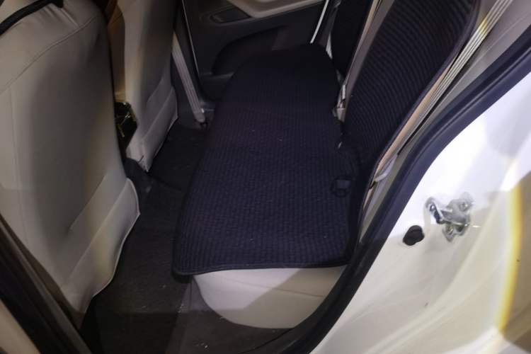 Used Chevrolet Sail 2015 Sail 3 1.5L Manual with Ideal Sunroof Edition