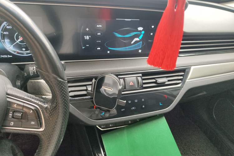 Used Hongqi HS5 2019 2.0T Smart Connect Flagship All-Wheel-Drive Version
