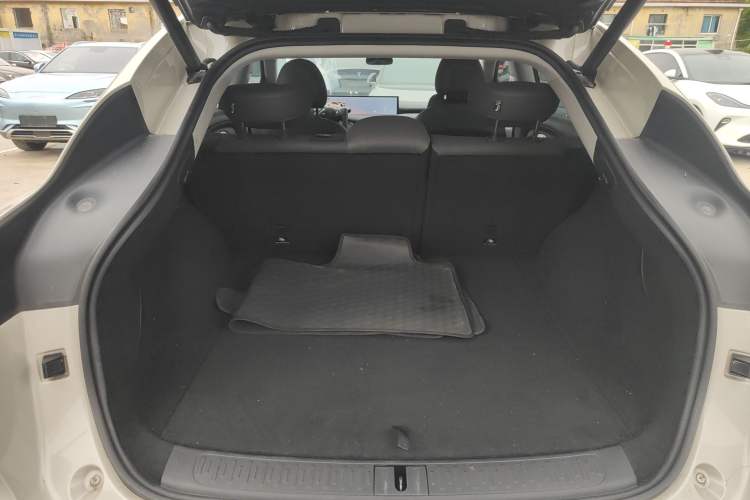 Used IM LS6 2025 Lingxi Intelligent Driving Edition Trunk