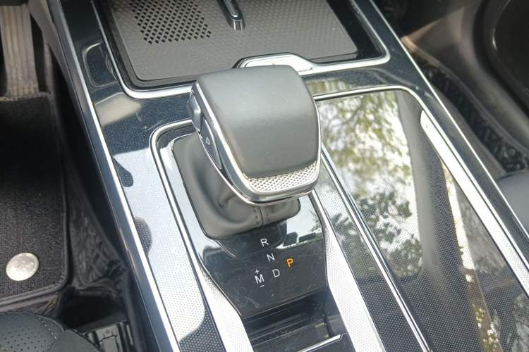 Used Hongqi HS5 2023 2.0T Qixiang Pro Edition