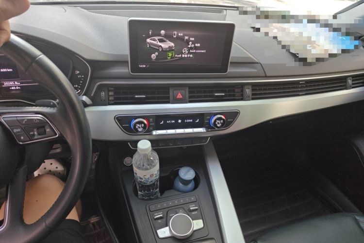 Used Audi A4L 2019 40 TFSI Fashion Edition China VI Emission Standard
