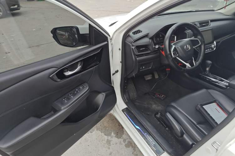 Used Honda Crider 2022 180Turbo CVT Luxury Edition Interior 3