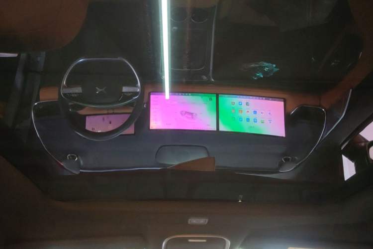 Used XPeng G9 2024 702 Max Headliner