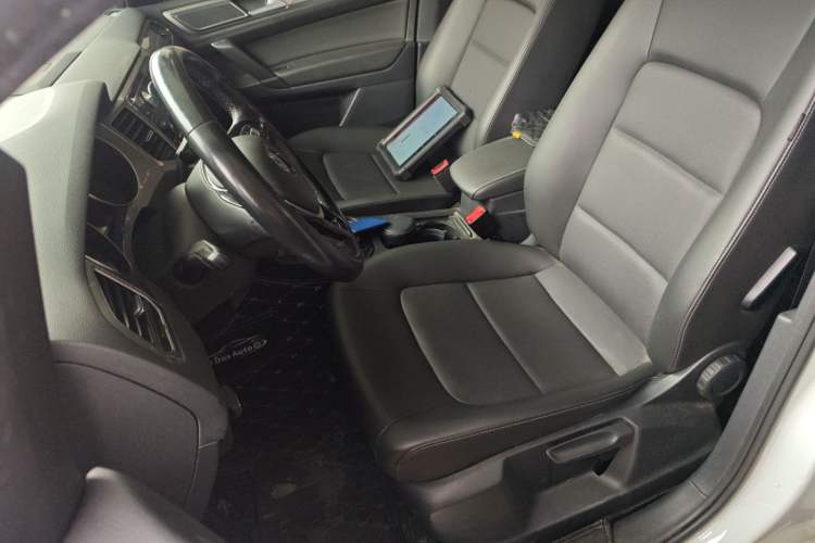 Used Volkswagen Golf Sportsvan 2019 280TSI Automatic Trendy Model China VI Standard