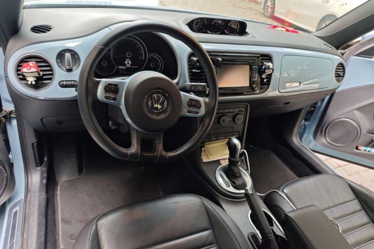 Used Volkswagen Beetle 2013 1.4TSI R-Line Center Console