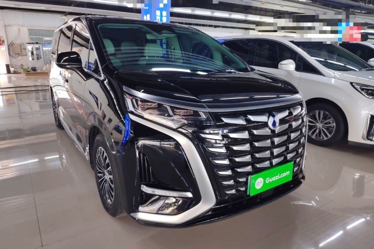 Used Denza D9 2022 DM-i 970 Four-Wheel Drive Prestige Model
