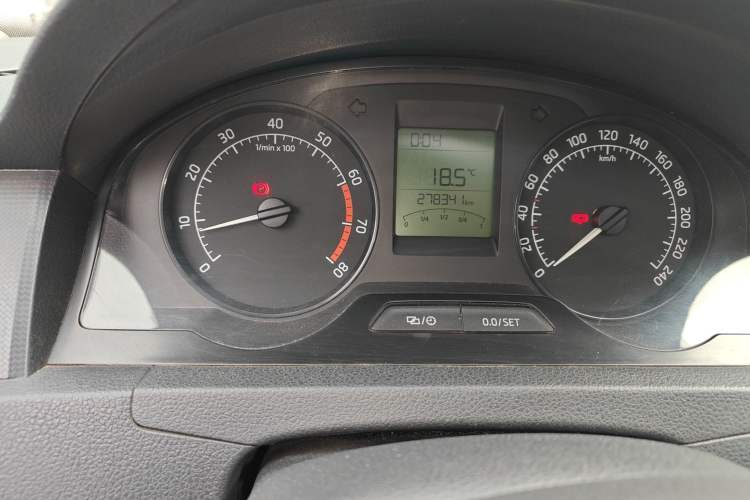 Used Skoda Rapid 2013 1.4L Manual Smart Selection Trim