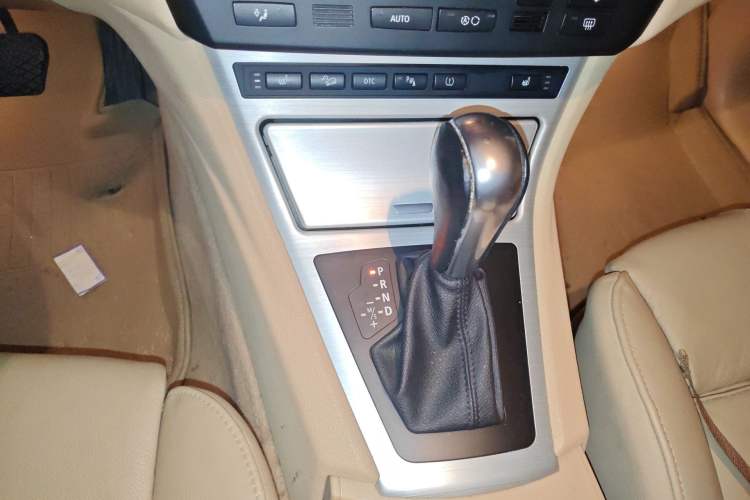 Used BMW X3 2009 xDrive25i Luxury Plus Model
