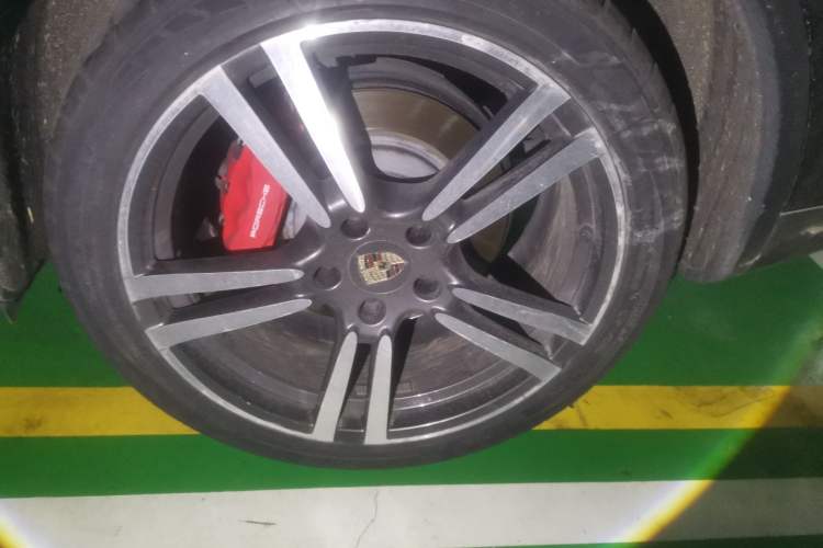 Used Porsche Cayenne 2011 Cayenne Turbo 4.8T