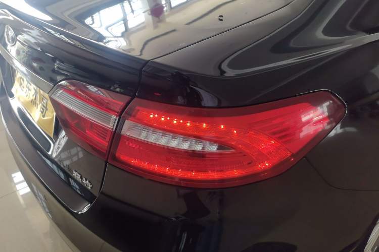 Used Ford Taurus 2017 EcoBoost 180 Luxury Model