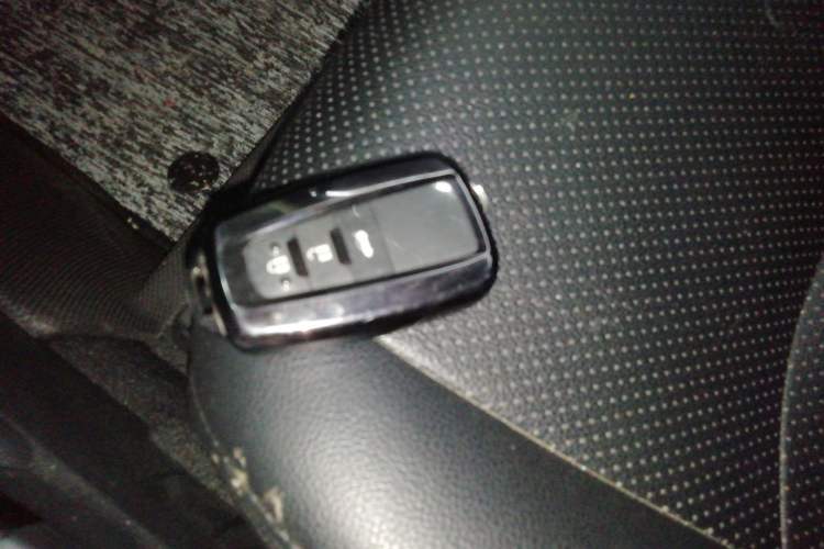 Used Toyota Corolla 2021 Dual-Motor 1.8L E-CVT Elite Edition