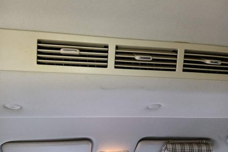 Used HYOSOW S3 2014 1.5L Luxury Version China IV Emission Standard
