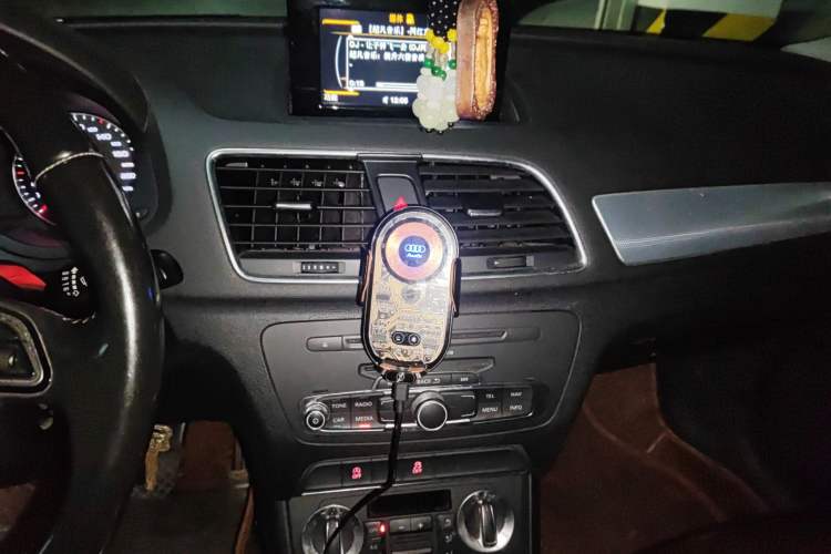 Used Audi Q3 2015 30 TFSI Comfort Model
