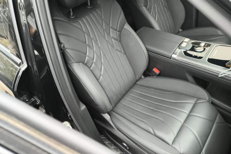 Used Chery Tiggo 9 2025 2.0T Dual-Clutch Two-Wheel Drive Luxury Edition 5 Seats