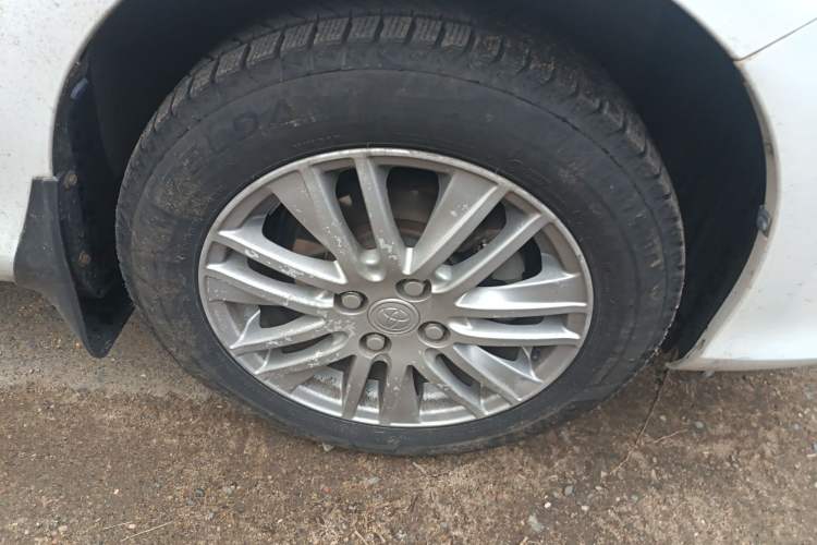 Used Toyota Vios 2016 1.5L Automatic ZhiZhen Xingyao Edition Right Front Wheel Hub