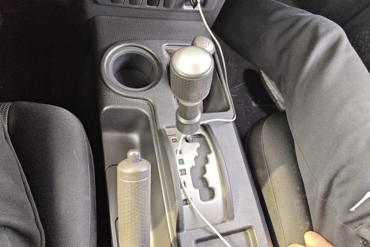 Used Toyota FJ Cruiser 2011 4.0L