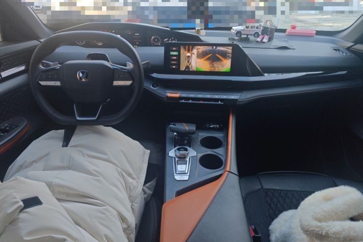 Used CHANGAN UNI-V 2022 1.5T Smart Navigation Version