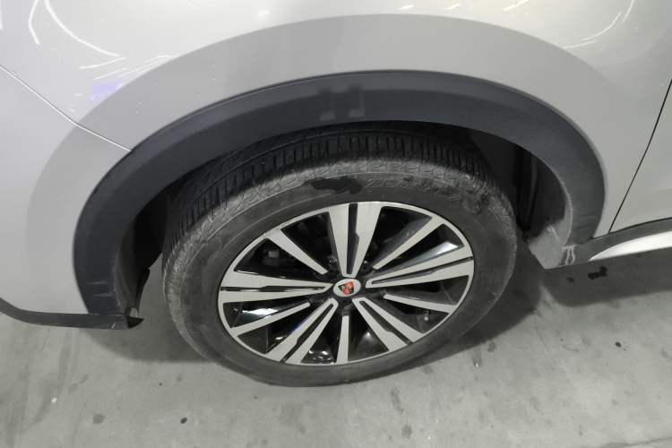 Used Roewe RX5 New Energy 2019 eRX5 50T 4G Connected Excellence Edition Left Front Wheel Hub
