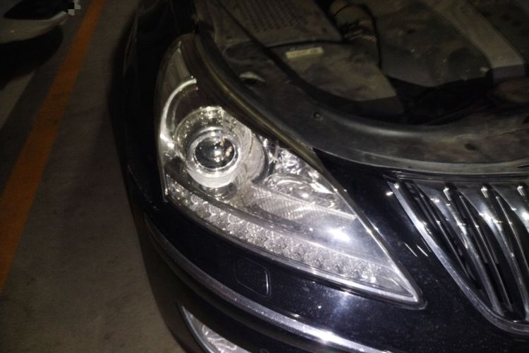 Used Hyundai Equus 2012 3.8 GDi Luxury Edition Right Front Headlight