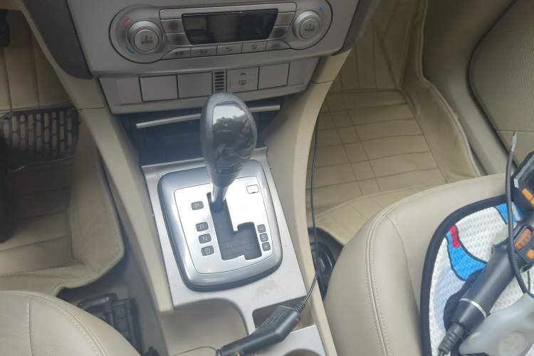 Used Ford Focus 2013 Hatchback Classic 1.8L Automatic Fashion Edition
