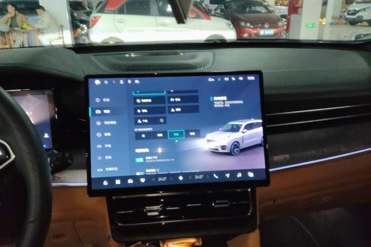 Used Lynk & Co 09 EM-P 2024 2.0TD EM-P Four-Wheel Drive ULTRA Six-Seater