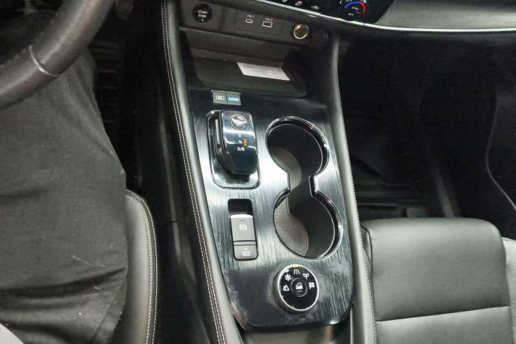 Used Nissan X-Trail 2023 e-POWER Ultra-Hybrid Dual-Motor All-Wheel-Drive Luxury Edition
