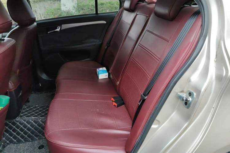 Used Roewe 350 2013 350C 1.5L Manual Swift Edition