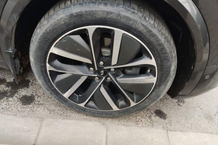 Used Li Auto L9 2023 Pro Model
