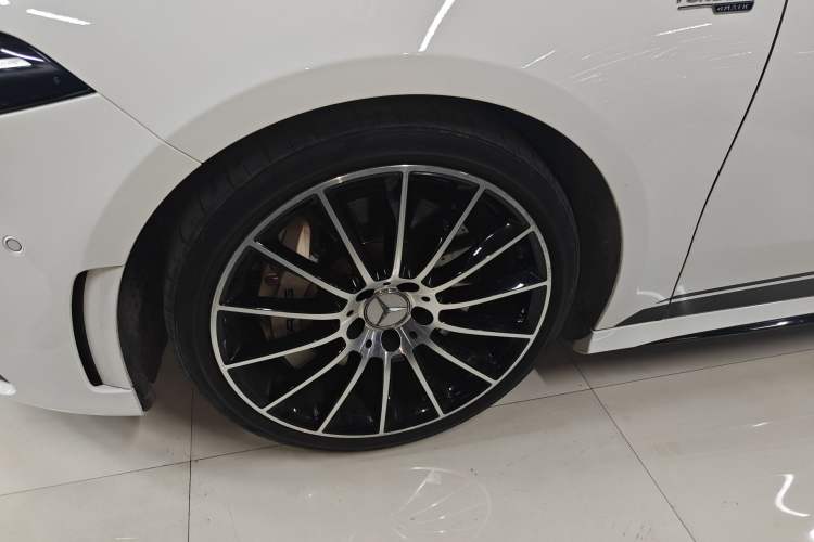 Used Mercedes-Benz A AMG 2020 Facelifted AMG A 35 4MATIC Left Front Wheel Hub