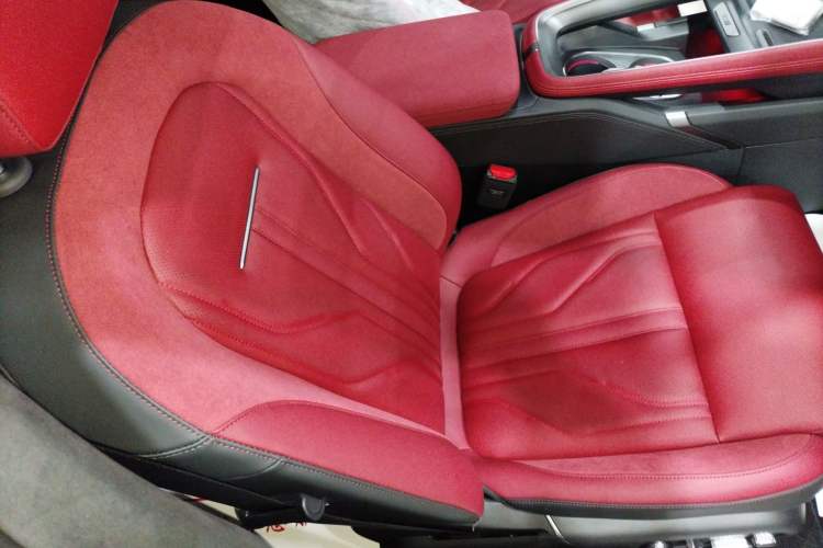 Used Zeekr 007GT 2025 Rear-Drive Intelligent Driving Version 75 kWh Right Front Seat