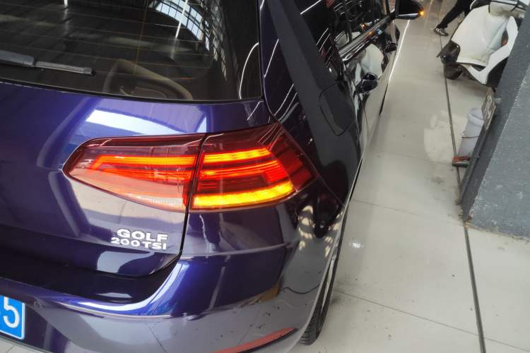 Used Volkswagen Golf 2019 200TSI DSG Comfort & Ambition Edition China VI Standard