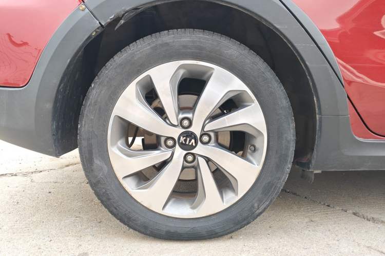 Used Kia KX Cross 2018 1.6L Automatic Dynamic Sunroof Version
