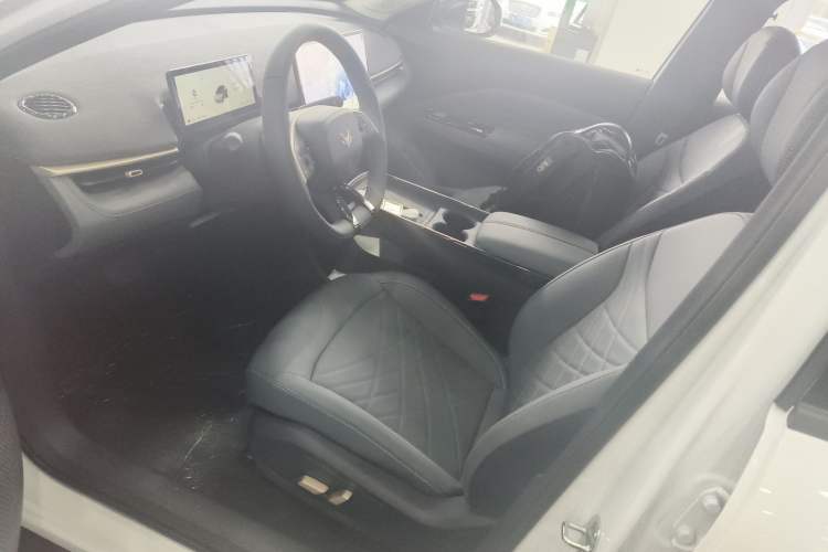 Used ARCFOX T1 2025 Model 425 PRO