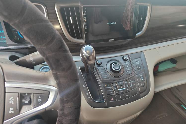 Used Buick GL8 2013 3.0L XT Luxury Business Flagship Edition
